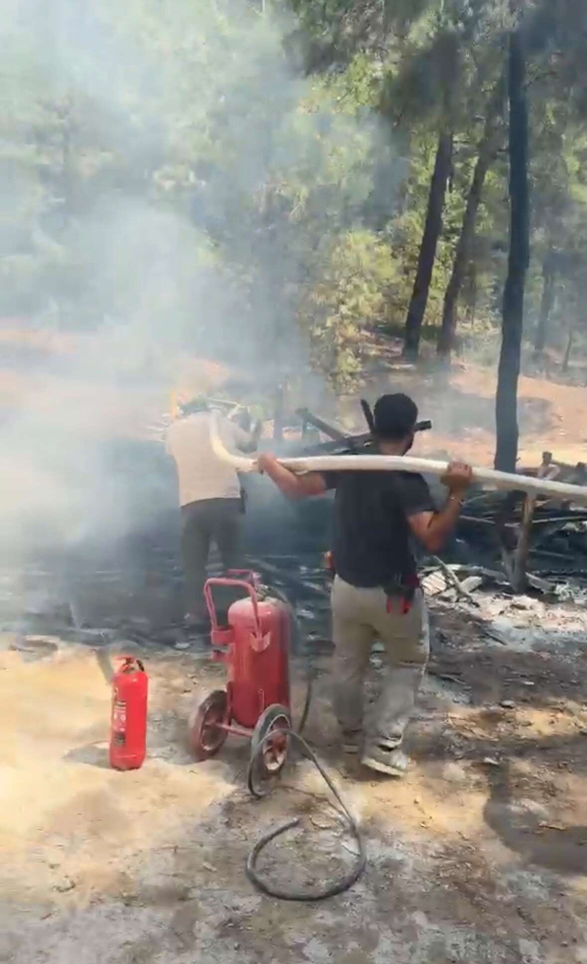 Fethiye'de Alevler Ormana Ulaşmadan Engellendi 1